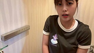 i get excited masturbating in the smelly pee toilet! watch the college girl masturbate