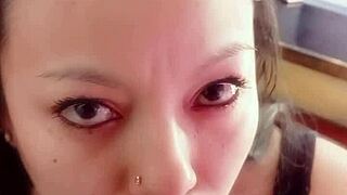 delicious homemade blowjob she has a great deep throat 😋