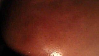 this amateur ebony babe shakes her big juicy ass in pov