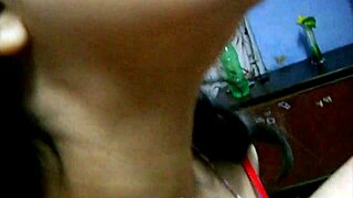 ميلف هندية بزاز عملاقة طيز كبيرة زوجة سافيتا بهابي جاهزة لزب خشن