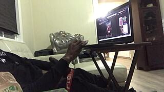 getting blown by a muslim smoker 😏