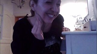 Adoro ruttare mentre mi trucco