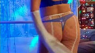 Hotwife Steffi Butterfly Pussy Dance!