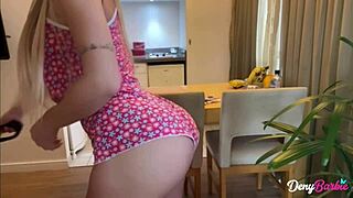 Ela pediu pra foder so no cuzinho desta vez