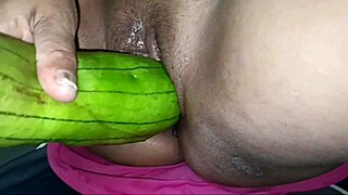 Horny Wife's Pussy Licked And Drilled Hard On Christmas Day