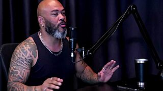 gosta do pau m�dio j� parou uma grava��o por causa da posi��o o cliente n�o queria pagar e ficou sem retorno por motivo de - agatha mama watch on sheer red