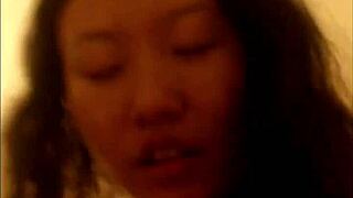 amateur asian girlfriend fucks for fun