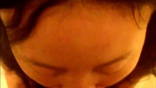 amateur asian girlfriend fucks for fun