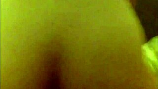 amateur asian girlfriend fucks for fun