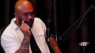 Communication Problems In Relationships As Women Explore More And Train Their Hands