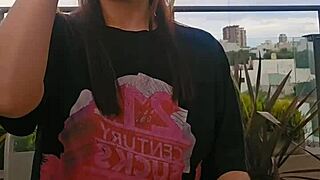 Simon Says Make Me Squirt All Over in Dorm