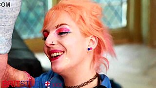 Hot nurse sucks patients off 😏