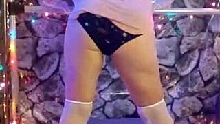 Hotwife Steffi April's Pussy Dance Dirty Bit