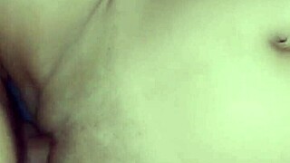 Maestra tiene sexo rico con su estudiante y le pide grabar un video porno