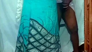 Indian desi girlfriend getting fucked in village home 😏