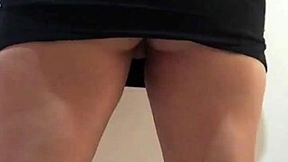 mi hermanastra crystal shows her sexy naked body