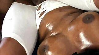 Quality Homemade Sex On Sala Day, Tell Me How It Feels?