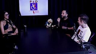 Bia Hot prefers dick that makes her cum, recording with Elisa Sanchez.