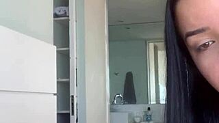 sem camisinha é mais gostoso, tirei pra sentir o leite jorrar no cuzinho 😍