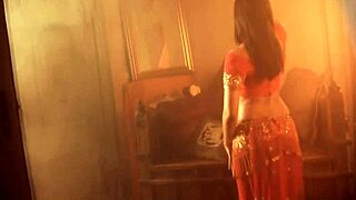 Lovely Brunette Milf Dances Gracefully In Solo Amateur Performance