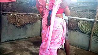 Indian Saree Aunty Very Hot Fuck In Young 18+ Boy!