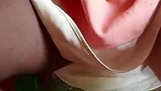 Local Kenyan Shemale Cums