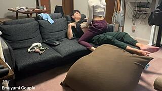 これが同棲中カップルのリアルsex昼間っから淫らに腰を振りまくってイキ狂う　ハメ撮り　はめどり　アクメ　中イキ　デカ尻　腰使い　腰振り　喘ぎ声　巨乳　美女　かわいい　個人撮影　素人　日本人　えむゆみ