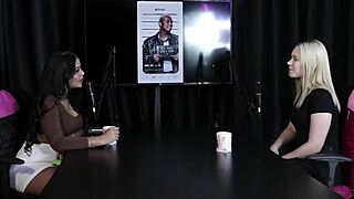 sua posi��o preferida no sexo � de 4 e disse quem daria match no jogo do tinder - vivian lola sheer red