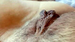 Gretala dances with curvy body