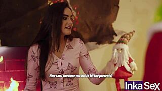 Grinch And Victoria Camargo Spoil Christmas With Costumed Play In Parody Style