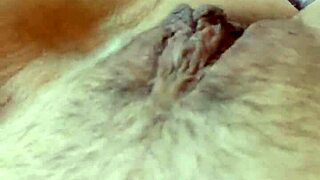 Gretala dances with curvy body