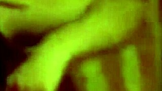 Me Follo Al Tio De Mi Marido Mientras El Anda Limpiando La Plaza Segun El