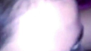 Me Follo Al Tio De Mi Marido Mientras El Anda Limpiando La Plaza Segun El