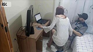 Slut Without Panties Gets Fucked by Net Technician