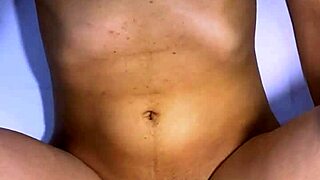 El Infiel Y La Estudiante Intercambiaron Miradas Furtivas En La Sala De Clases Y Terminaron Besándose