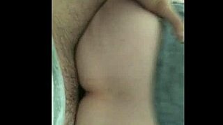 Milf hopping on that brown cock 😏