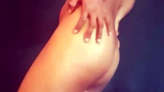 la vecina me deja follar su apretado co�o con mi pederosa verga