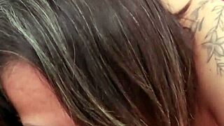 Mi Madrastra Adora Tragar Semen Por Las Mañanas