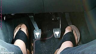 nylon feet and toe separators in the car with close up fetish play 👣