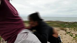 dia de anal na praia com voyeurs safados