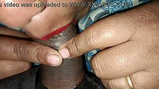 Apni Stepsister Ke Muh Me De Diya