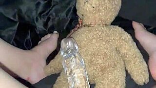 Arabian snowwhite fucks herself with glass dildo in los angeles