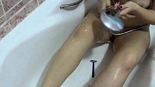 I watched this milf with a big ass shaving in the bathroom, it's so sexy... wait, fetishy?