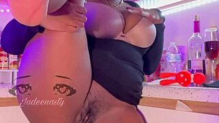 ms bulma briefs, are you squirting in your kitchen?