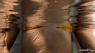 Подводен секс