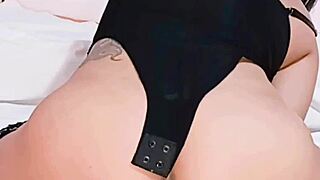 horny bluee films herself masturbating her perfect pussy. wanna see?