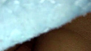 mojadita quiero una chica mmm