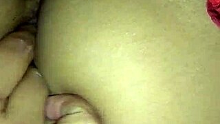 mojadita quiero una chica mmm