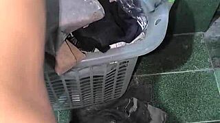 Magrinha swallows cum from tattooed hunk in abandoned Rio house