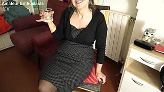 Vanessa la darei swallows cum first time